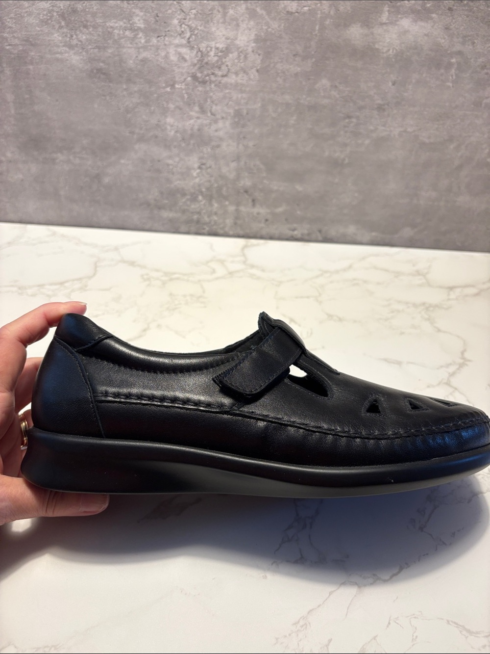 SAS women’s 8.5 Black Leather Mary Jane Strap Shoes excellent condition - Picture 6 of 10